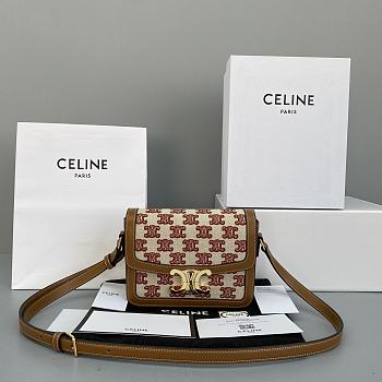 CELINE TRIOMPHE SMALL BOX BAG 01