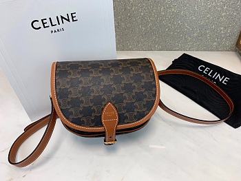 CELINE MEDIUM FOLCO BAG IN TRIOMPHE CANVAS 01