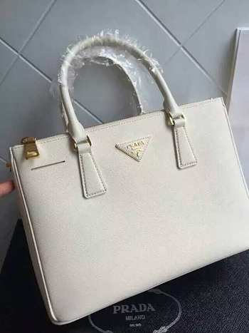 prada killer bag