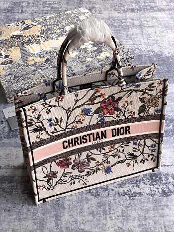 DIOR BOOK TOTE LARGE M1286 023