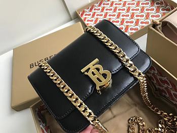 BURBERRY TB BELT BAG 03