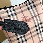 BURBERRY BUCKET BAG 01 - 2