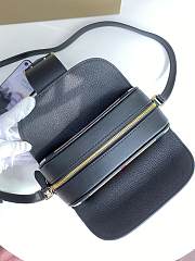 BURBERRY THE BUCKLE 06 - 5