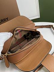 BURBERRY THE BUCKLE 07 - 5