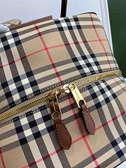 BURBERRY Cube Bag 05 - 6