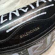 BALENCIAGA BELT BAG 02 - 5