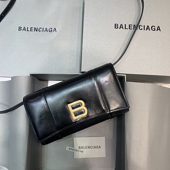 BALENCIAG WOC SHOULDER BAG 02