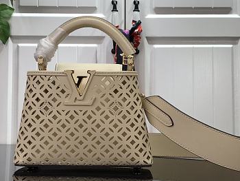 LOUIS VUITTON  CAPUCINES MINI 