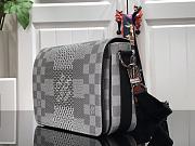 LOUIS VUITTON STUDIO MESSENGER 02 - 4