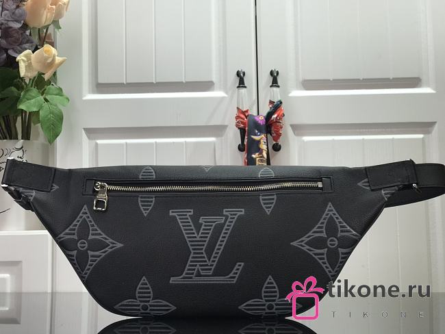 LOUIS VUITTON DISCOVERY BUMBAG - 1