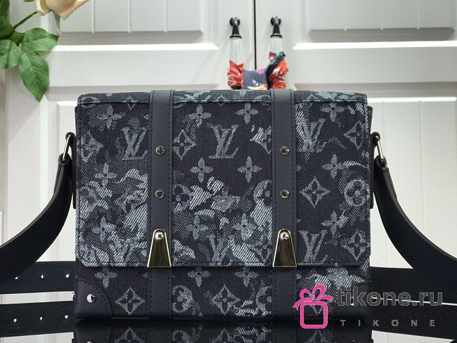 LOUIS VUITTON TRUNK MESSENGER M57282 - 1