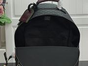 LOUIS VUITTON MULTIPOCKET BACKPACK 01 - 2