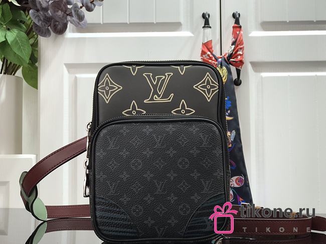 LOUIS VUITTON AMAZONE MESSENGER - 1