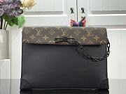 LOUIS VUITTON POCHETTE VOYAGE STEAMER 01 - 1