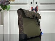 LOUIS VUITTON POCHETTE VOYAGE STEAMER 02 - 2