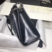 Chanel Medium Black Handbag - 28×18.5×7.5cm - 4