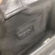 Chanel Medium Black Handbag - 28×18.5×7.5cm - 2