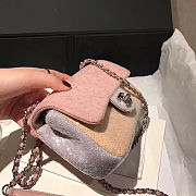 Chanel Handbag 80607E - 4