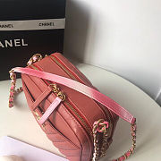 Chanel Pink  Leather Handbag 20cm - 4