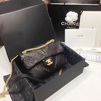  Chanel Handbag 91887 02