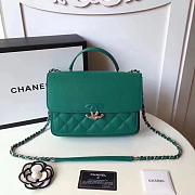 Chanel Handbag 70706D 02 - 1