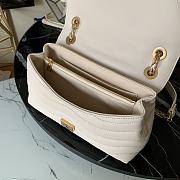 Louis Vuitton Wave V-shaped Quilted Chain Bag White M58552  - 6