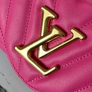 Louis Vuitton Wave V-shaped Quilted Chain Bag Deep Pink M58552 - 6