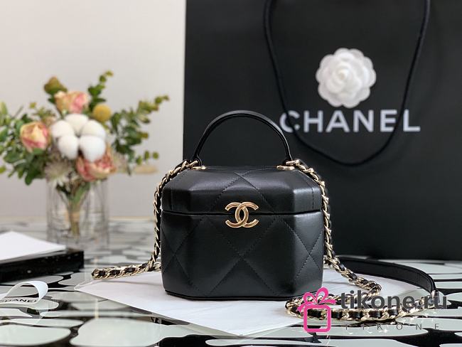 Chanel Handcraft Box Bag Black – 15x10x11cm - 1