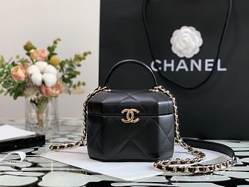 Chanel Handcraft Box Bag Black – 15x10x11cm