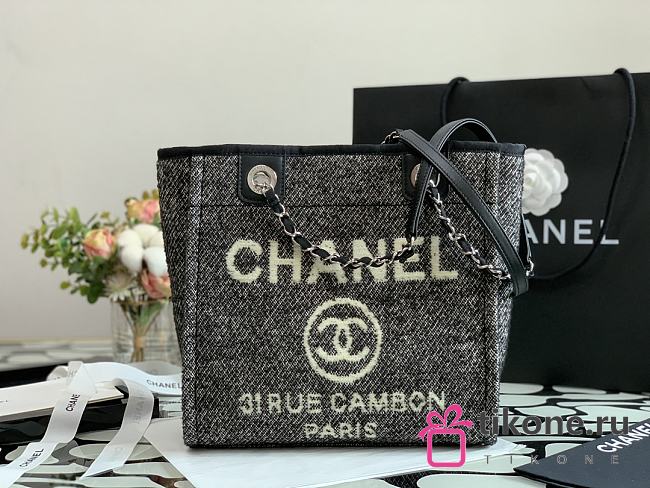 Chanel Shopping Canvas Bag Black –28 cm - 1