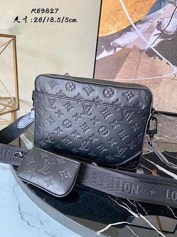 Louis Vuitto Duo Messenger Bag Monogram Shadow Leather Black Bag M45730 – 26x18.5x5cm