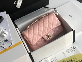 Chanel Quilted Patent Leather Classic New Mini Flap Bag Light Pink With Gold Hardware – 1116 – 20 cm