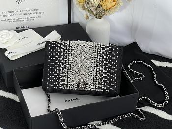 Chanel Woc Tweed Diamond Bag – 19 cm