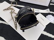 Chanel Round Classic Chain Clutch Black – 12 cm - 4