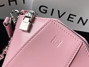 Givenchy Antigona Accessoories Chain Bag Pink – 20x10x8.5 cm - 2