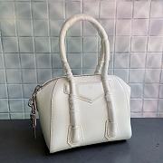 Givenchy Classic Antigona Accessories Lock Bag White – 23x19x13 cm - 6