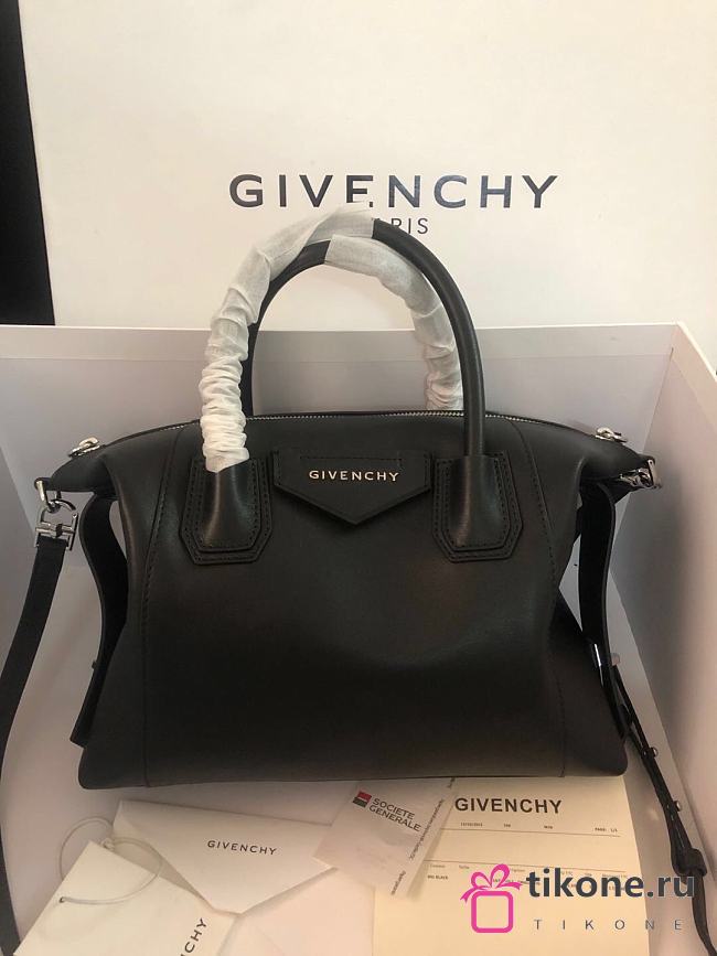 Givenchy Antigona Soft Bag In Leather Black – 30x8x25 cm - 1