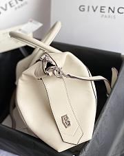 Givenchy Antigona Soft Bag In Leather White – 30x8x25 cm - 4