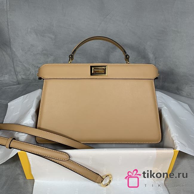 Fendi Peekaboo Iseeu Beige Leather Bag – 29x19x11.5 cm - 1