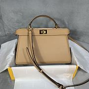 Fendi Peekaboo Iseeu Beige Leather Bag – 29x19x11.5 cm - 6