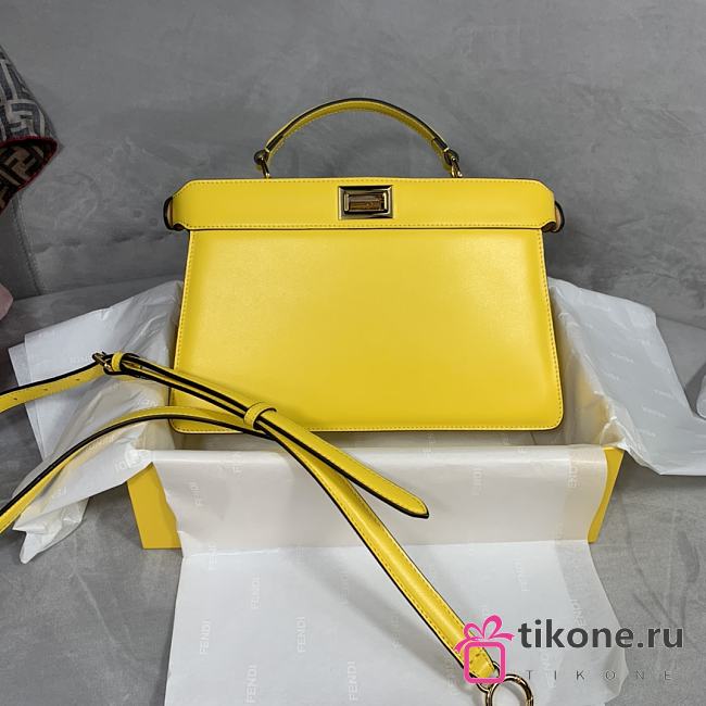 Fendi Peekaboo Iseeu Yellow Leather Bag – 29x19x11.5 cm - 1