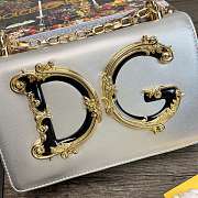 Dolce & Gabbana Girls Shoulder Bag In Napa Leather Silver – 21x5x13.5 cm - 2