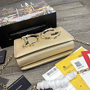 Dolce & Gabbana Girls Shoulder Bag In Napa Leather Gold – 21x5x13.5 cm - 6