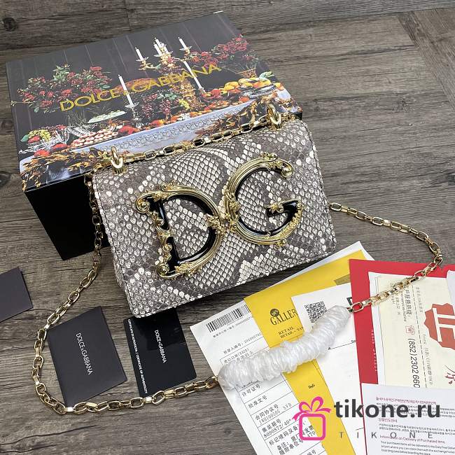 Dolce & Gabbana Girls Shoulder Bag In Sanke Leather – 21x5x13.5 cm - 1