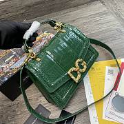 Dolce & Gabbana Amore Shoulder Bag In Crocodile Leather Green – 27x8x18cm - 6