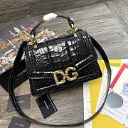 Dolce & Gabbana Amore Shoulder Bag In Crocodile Leather Black – 27x8x18cm - 1