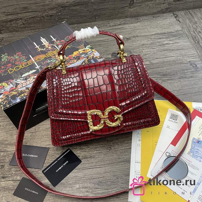 Dolce & Gabbana Amore Shoulder Bag In Crocodile Leather Red – 27x8x18cm - 1