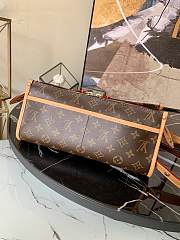 Louis Vuitton Triangle Golden Ball Popincourt Messenger – M40008 - 6