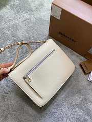 Burberry TB Leather Bag White – 1791 – 28 x 11 x 26 cm - 6