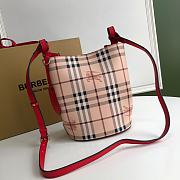 Burberry Vintage Bucket Bag Red – 18.5 x 15 x 23.5 cm - 4